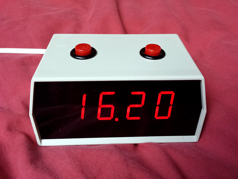 alarm clock old 1